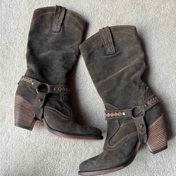 SOLD - Picture 9 of 9